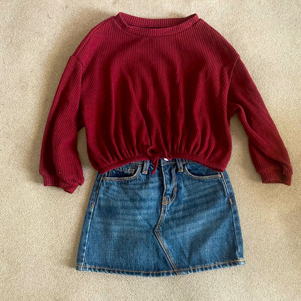 3t outfit. Old navy long sleeve and old navy skirt